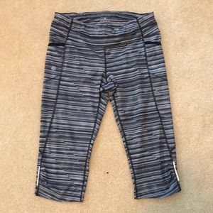 Grey Athleta leggings